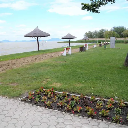 Διαμέρισμα Two-bedroom In Ii Balatonberény