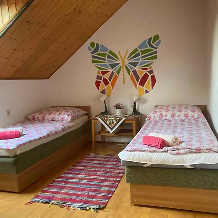 Two-bedroom In Ii Διαμέρισμα Balatonberény