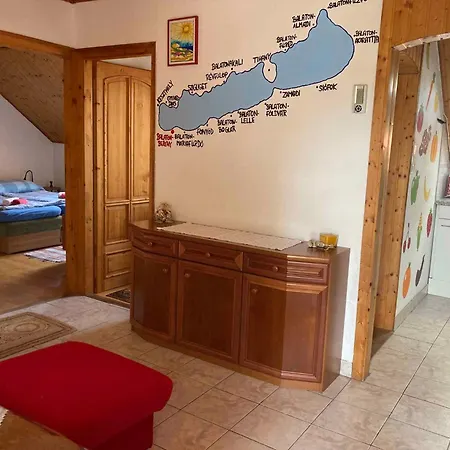 Διαμέρισμα Two-bedroom In Ii Balatonberény